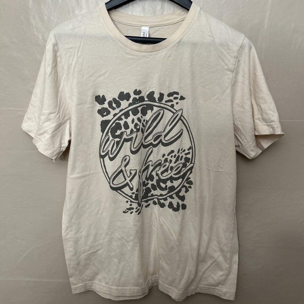 Canvas Large Cream Gray Cheetah Print "Wild & FREE"